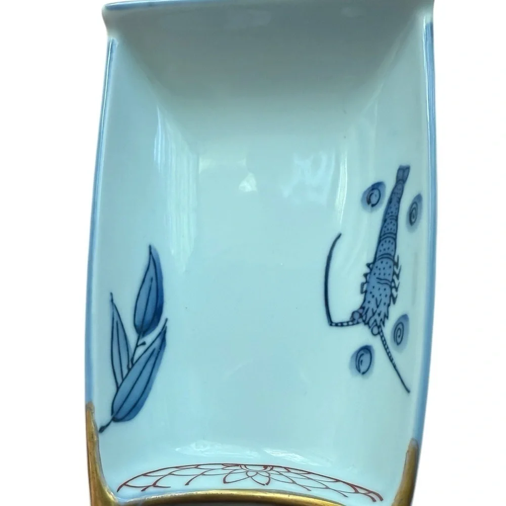 Japanese Porcelain Serving Boats with Prawns and Leaves Gold Decoration Art Deco